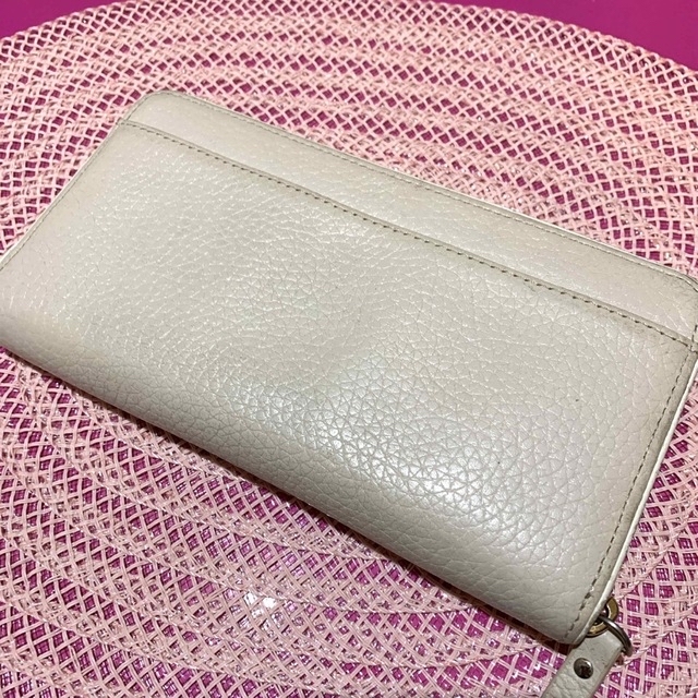 kate spade new york(ケイトスペードニューヨーク)のkate spade ◇ベージュ系◆可愛い長財布◇used メンズのファッション小物(長財布)の商品写真