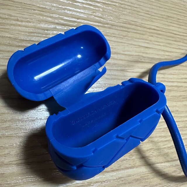 Bottega Veneta - ボッテガヴェネタAirPods Proケース 青/コバルト