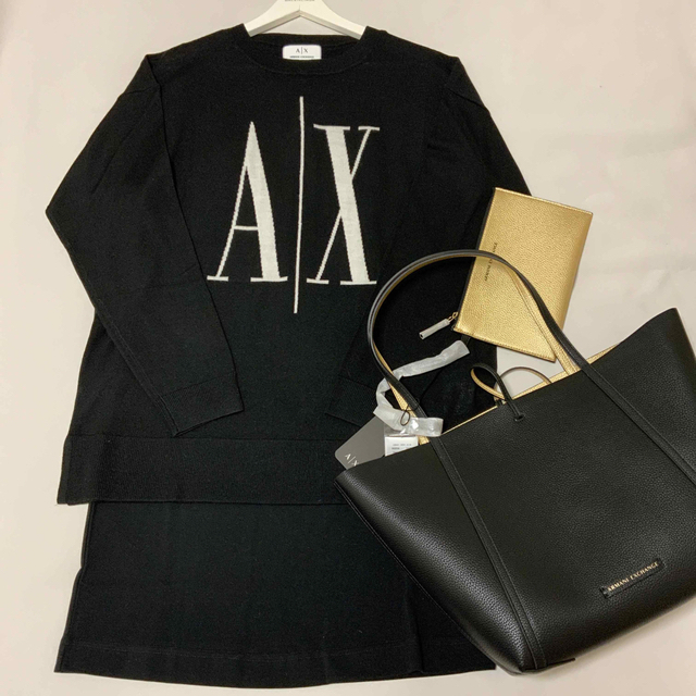 ARMANI EXCHANGE(アルマーニエクスチェンジ)の洗練されたデザイン　アルマーニエクスチェンジ　トートバック　ブラック レディースのバッグ(トートバッグ)の商品写真