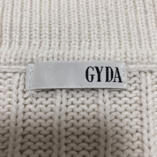 GYDA(ジェイダ)のGYDA ジェイダ　ブリーチ ショート ポロKT ウォッシャブル ニット レディースのトップス(ニット/セーター)の商品写真