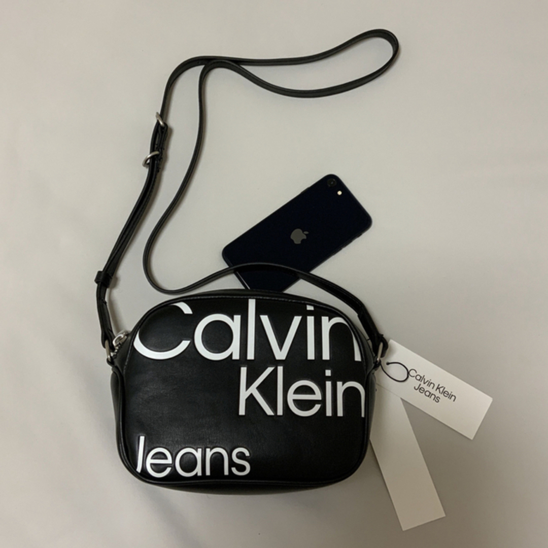 洗練されたデザイン Calvin Klein Jeans ショルダーバック | www