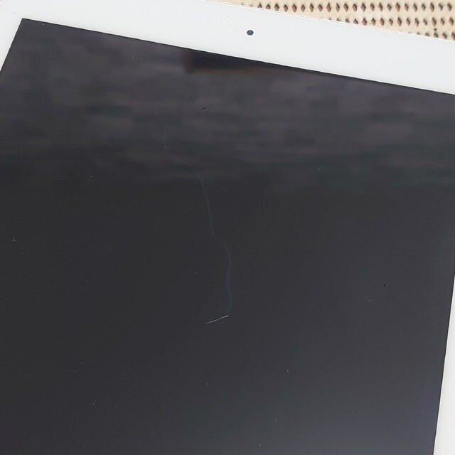 【週末値下げ！】iPad 第5世代 A1822 Wi-Fiモデル 32GB