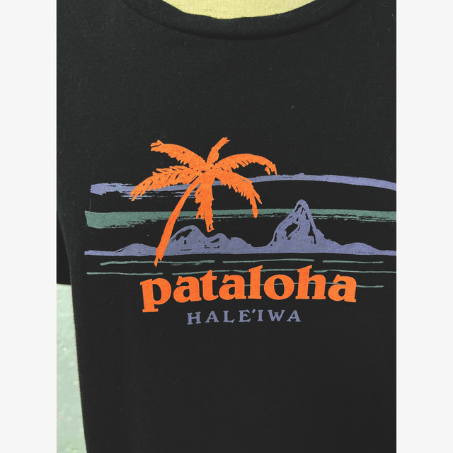 patagonia(パタゴニア)のパタゴニア・ハレイワ限定T レディースのトップス(Tシャツ(半袖/袖なし))の商品写真