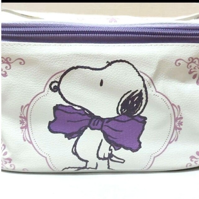 SNOOPY(スヌーピー)のSNOOPY PEANUTS バニティポーチ コスメ/美容のメイク道具/ケアグッズ(メイクボックス)の商品写真