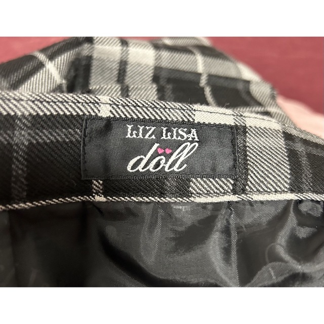LIZ LISA doll(リズリサドール)のLIZ LISA doll  制服スカート W64 ブラック&ホワイト系 レディースのスカート(ミニスカート)の商品写真