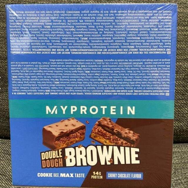 MYPROTEIN(マイプロテイン)のマイプロテイン ダブルドウブラウニー   プロテインバー チョコレー ト 食品/飲料/酒の健康食品(プロテイン)の商品写真