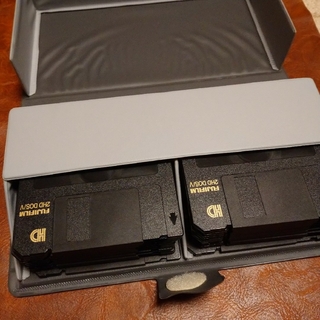 フジフイルム(富士フイルム)の未使用3.5インチフロッピーディスク60枚 防磁ケース3個付(その他)