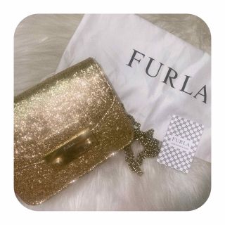 美品 FURLA フルラ メトロポリス シャンパンゴールド