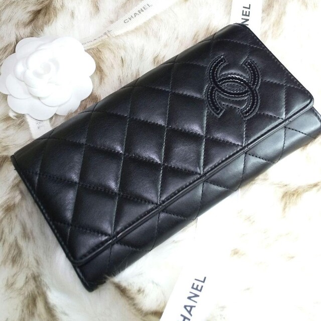 レディース★正規品★超美品★CHANEL マトラッセ ココマーク 長財布