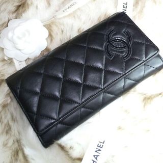 シャネル(CHANEL)の★正規品★超美品★CHANEL マトラッセ ココマーク 長財布(財布)