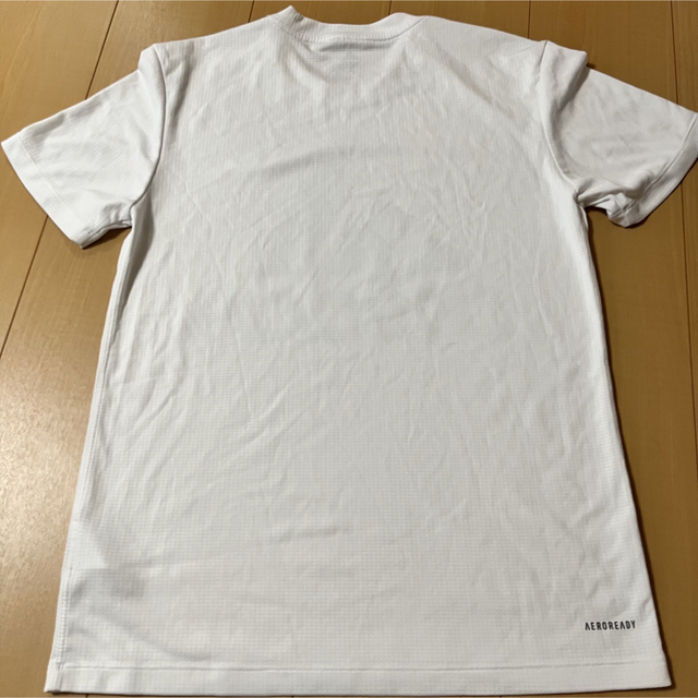 adidas(アディダス)のadidas スポーツ　シャツ レディースのトップス(Tシャツ(半袖/袖なし))の商品写真