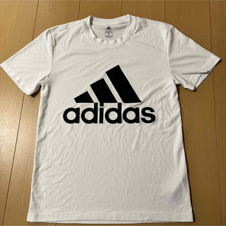 アディダス(adidas)のadidas スポーツ　シャツ(Tシャツ(半袖/袖なし))