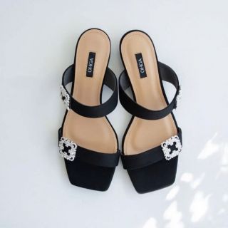 ドゥロワー(Drawer)の新品⭐︎OHGA BIJOU SANDAL ブラックM(サンダル)