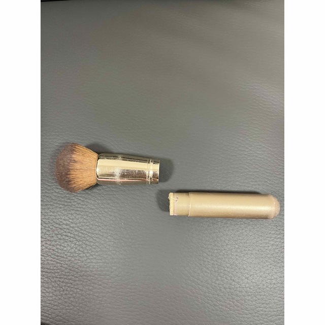 ONLY MINERALS オンリーミネラル ファンデーションブラシの通販 by rr オンリーミネラル ファンデーションブラシ 送料無料<ONLY MINERALS/オンリーミネラル>
