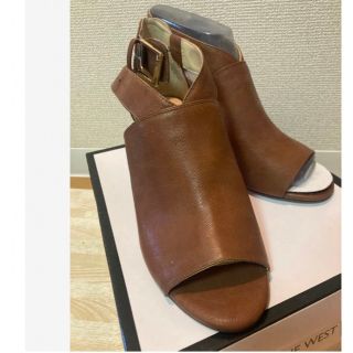 ナインウエスト(NINE WEST)のナインウェスト　サンダル　24.5(サンダル)