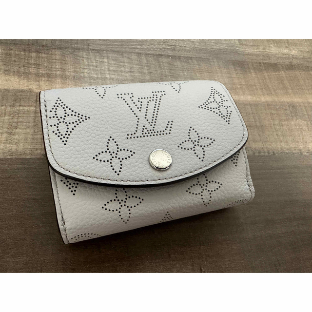 LOUIS VUITTON ポルトフォイユ・イリス XS