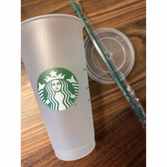 Starbucks Coffee(スターバックスコーヒー)の未使用　スターバックス　タンブラー　海外限定 インテリア/住まい/日用品のキッチン/食器(タンブラー)の商品写真