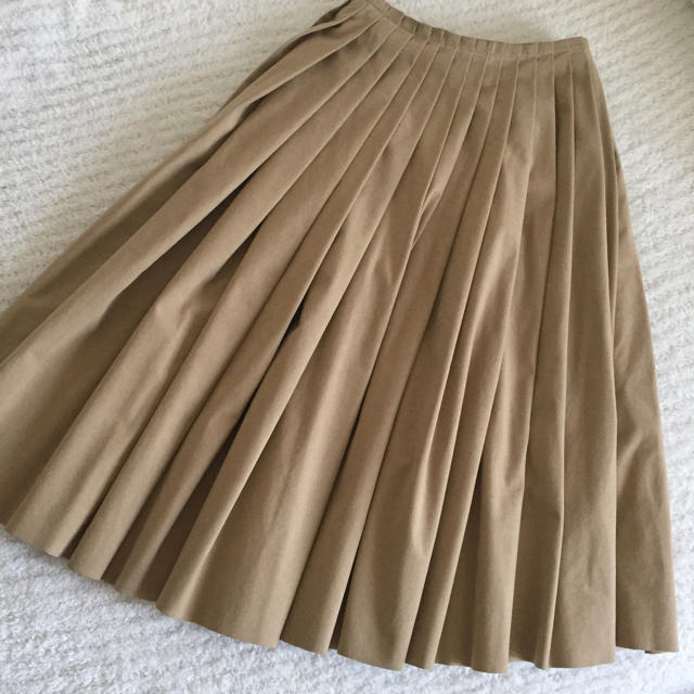 ACNE(アクネ)のACNE studio スカート レディースのスカート(ひざ丈スカート)の商品写真