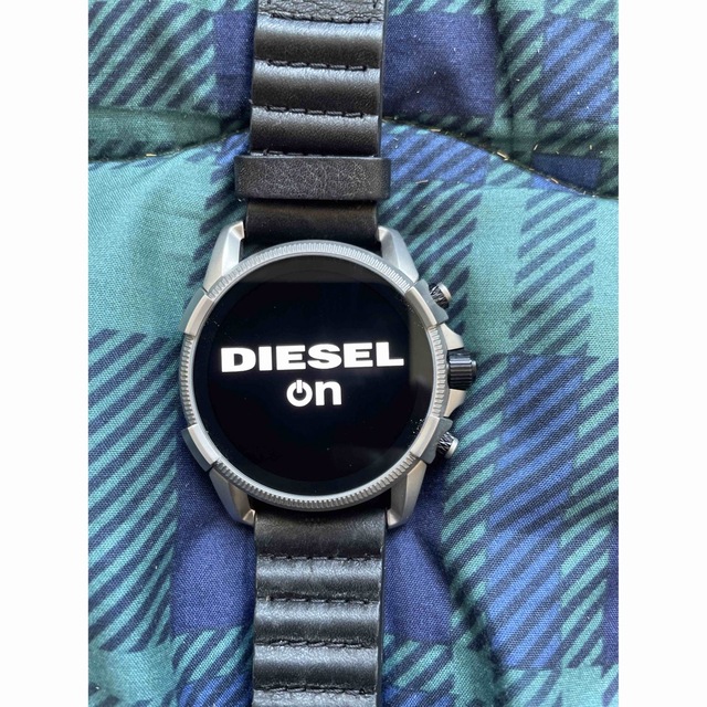 DIESEL(ディーゼル)のDIESEL  スマートウォッチ メンズの時計(腕時計(デジタル))の商品写真