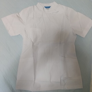 カゼン(KAZEN)のKAZEN 新品 医療用ケーシー白衣 レディース 半袖Sサイズ ホワイト 医務衣(その他)