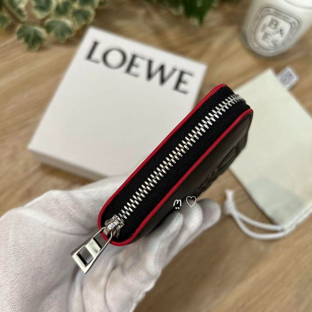 LOEWE(ロエベ)のLOEWE　ロエベ　アナグラム　ラウンドファスナージップウォレット　ミニ財布 メンズのファッション小物(折り財布)の商品写真