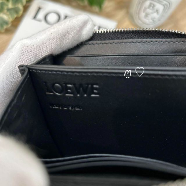 LOEWE(ロエベ)のLOEWE　ロエベ　アナグラム　ラウンドファスナージップウォレット　ミニ財布 メンズのファッション小物(折り財布)の商品写真