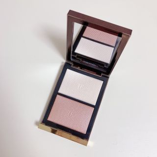 トムフォードビューティ(TOM FORD BEAUTY)のトムフォード スキンイルミネイティングパウダー01(フェイスカラー)