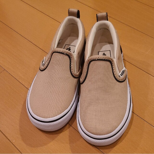 VANS(ヴァンズ)のVANSバンズ　スニーカー　ベージュ　バイピング　17cm　ニューバランス キッズ/ベビー/マタニティのベビー靴/シューズ(~14cm)(スニーカー)の商品写真