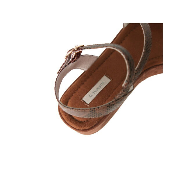 AU BANNISTER(オゥバニスター)の【ブラウン】【38】カットワーク厚底サンダル レディースの靴/シューズ(サンダル)の商品写真
