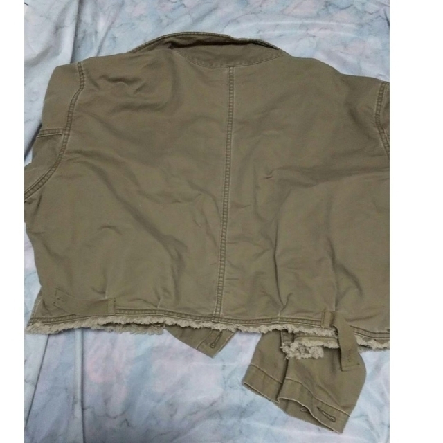 Ameri VINTAGE(アメリヴィンテージ)のameri MILITARY VOLUME SHORT JACKET レディースのジャケット/アウター(ミリタリージャケット)の商品写真