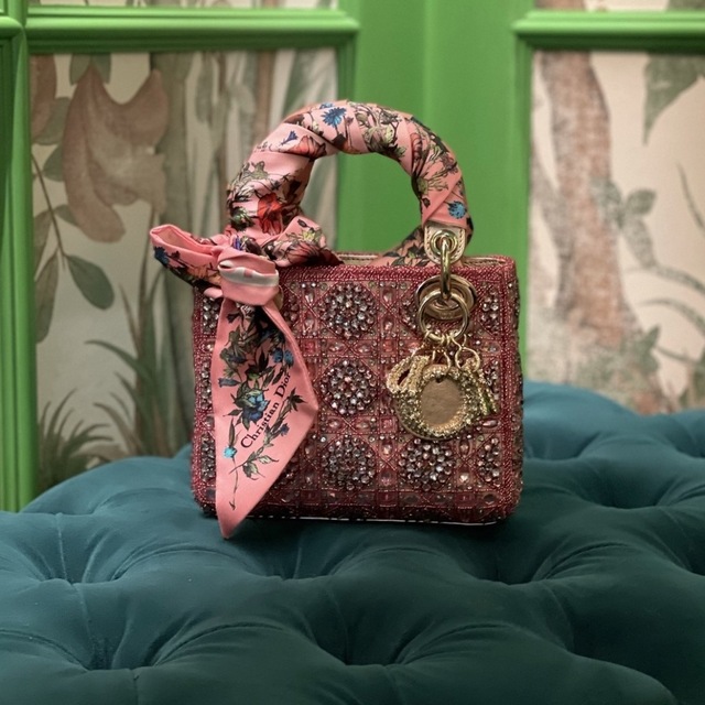 Dior(ディオール)のLADY DIOR ミニバッグ　レディディオール レディースのバッグ(ハンドバッグ)の商品写真