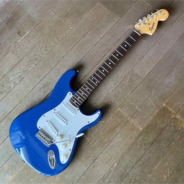 Squire　Fender　by　Affinityの通販　by　shop｜フェンダーならラクマ　Fender　ストラトキャスター