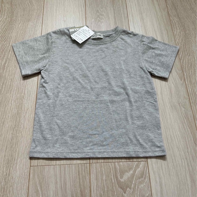 バックプリントTシャツ キッズ/ベビー/マタニティのキッズ服男の子用(90cm~)(Tシャツ/カットソー)の商品写真