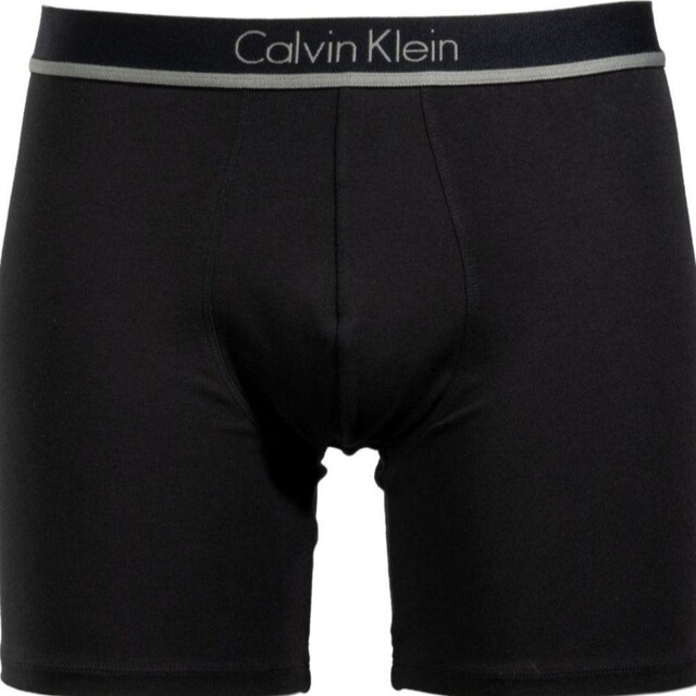 Calvin Klein(カルバンクライン)の【新品・未使用】カルバンクライン ボクサーパンツメンズ（M3枚） メンズのアンダーウェア(ボクサーパンツ)の商品写真