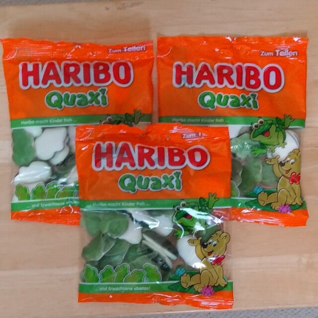 TED様専用　HARIBO１袋 食品/飲料/酒の食品(菓子/デザート)の商品写真