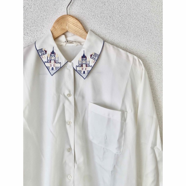 Grimoire(グリモワール)の୨୧ Vintage rétro the castle collar shirt レディースのトップス(シャツ/ブラウス(長袖/七分))の商品写真