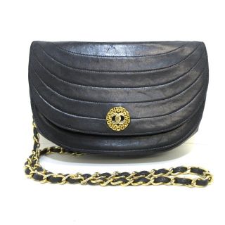 ビンテージ CHANELシャネル 貴重品 ハーフムーン ゴールドショルダー