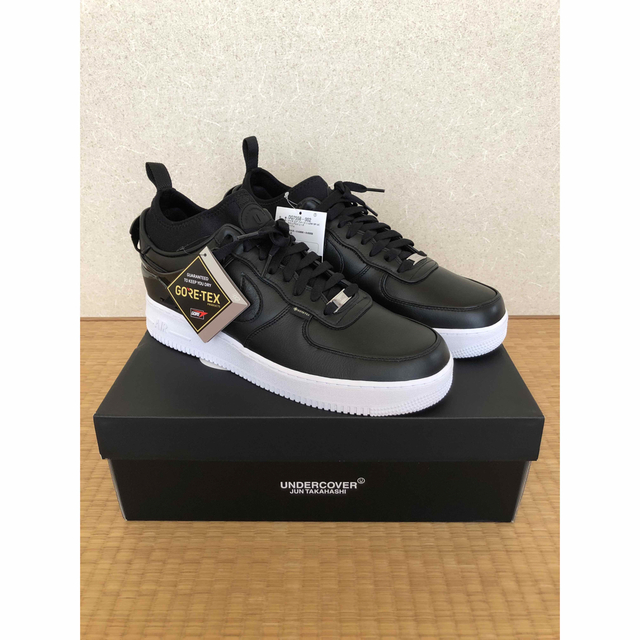 UNDERCOVER(アンダーカバー)のUNDERCOVER × Nike Air Force 1 Low GTX 黒 メンズの靴/シューズ(スニーカー)の商品写真