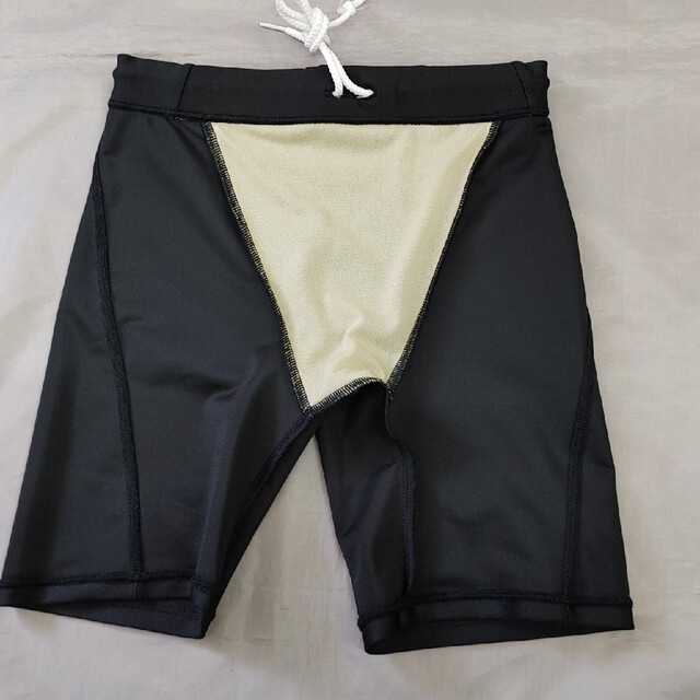 MIZUNO(ミズノ)の専用　新品　ジュニア又はメンズ用　水泳パンツ 　XSサイズ メンズの水着/浴衣(水着)の商品写真