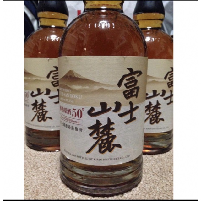 キリン(キリン)のキリンウイスキー　富士山麓 食品/飲料/酒の酒(ウイスキー)の商品写真