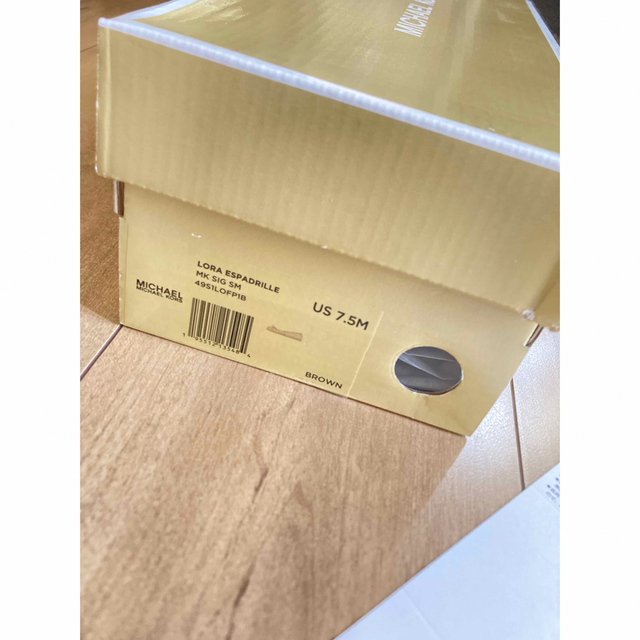 Michael Kors(マイケルコース)のマイケルコース　LORA エスパドリーユ　新品　フラットシューズ　7.5 レディースの靴/シューズ(バレエシューズ)の商品写真