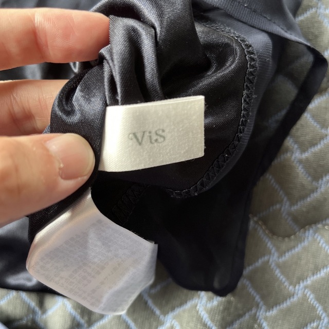 ViS(ヴィス)のブラウス　薄手　長袖　vis レディースのトップス(シャツ/ブラウス(長袖/七分))の商品写真
