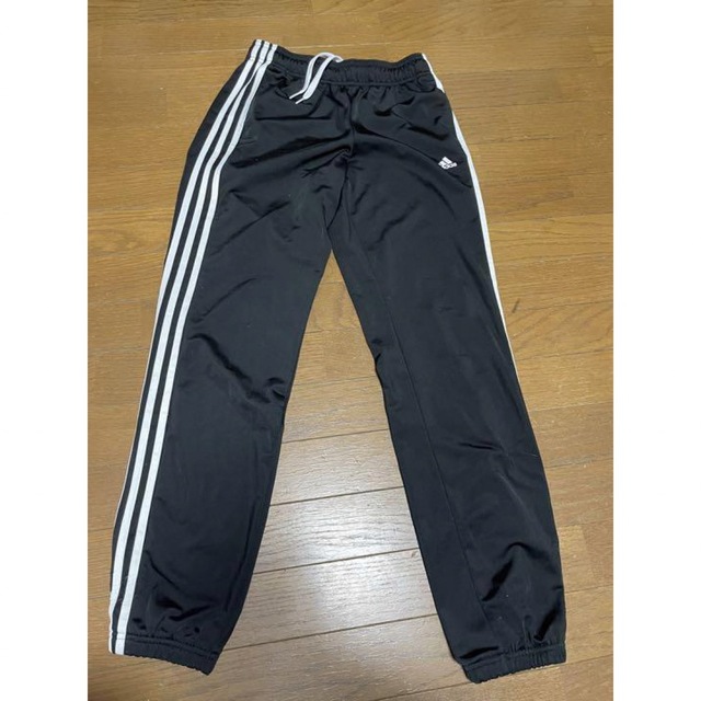 adidas(アディダス)のadidas ジャージセット　160cm キッズ/ベビー/マタニティのキッズ服男の子用(90cm~)(Tシャツ/カットソー)の商品写真