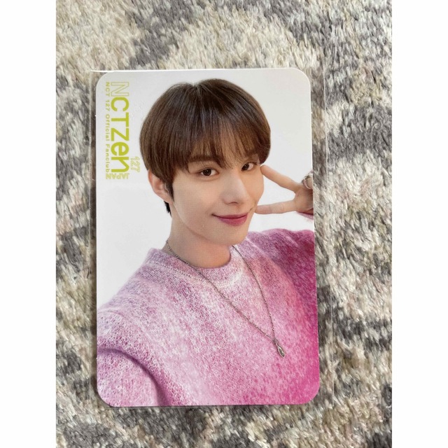 NCT 127 会報誌 official book vol.7 ジョンウ エンタメ/ホビーのCD(K-POP/アジア)の商品写真