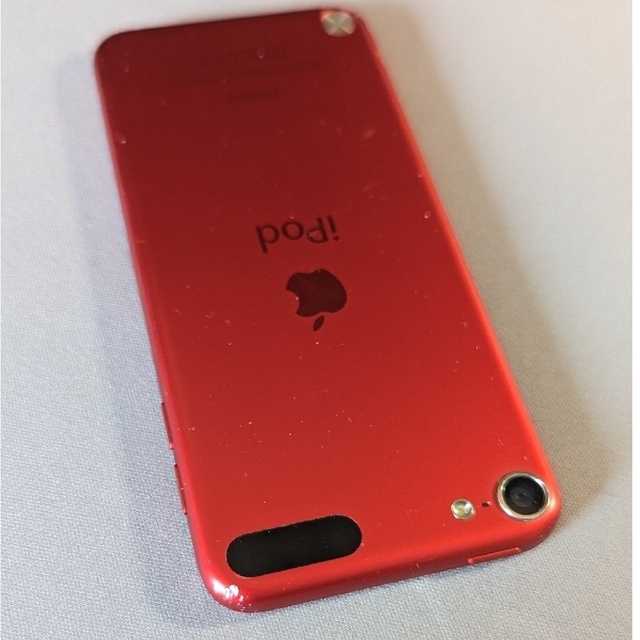 iPod touch(アイポッドタッチ)のiPod touch第5世代 PRODUCT RED 32GB 本体のみ/傷あり スマホ/家電/カメラのオーディオ機器(ポータブルプレーヤー)の商品写真