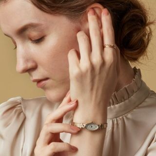 アガット メッシュベルトの通販 点 を買うならラクマ