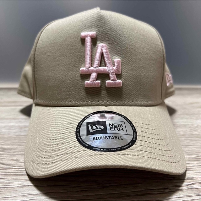 NEW ERA(ニューエラー)の期間限定価格！【希少カラー】NEW ERA LA ドジャース A-Frame メンズの帽子(キャップ)の商品写真