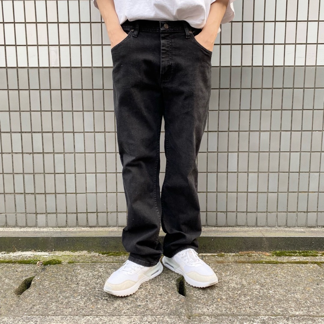 Wrangler(ラングラー)のUS古着 ラングラー プレミアム Wrangler PREMIUM ブラック デニム パンツ ストレート REGULAR FIT 9TRGABK サイズ：W32 L31  【中古】 メンズのスーツ(スラックス/スーツパンツ)の商品写真