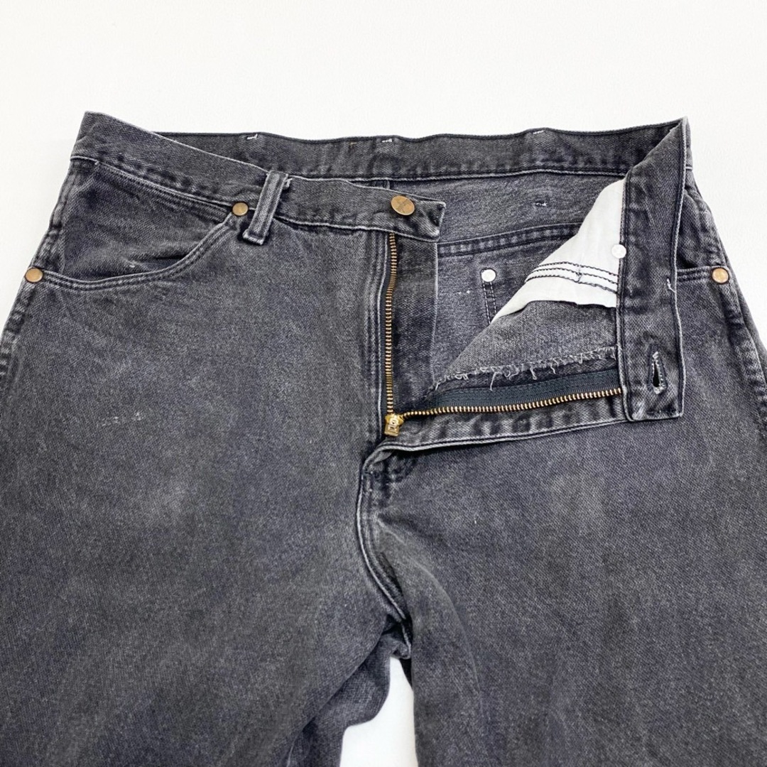 Wrangler(ラングラー)のUS古着 ラングラー Wrangler ブラック デニム パンツ ストレート スリムシルエット 936WBK サイズ：W34 L32  【中古】 メンズのスーツ(スラックス/スーツパンツ)の商品写真