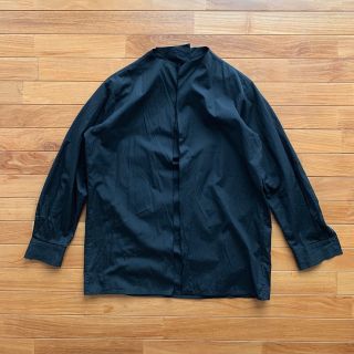 ヨウジヤマモト(Yohji Yamamoto)のYohji Yamamoto 羽織り ボタンレス ブラウス シャツヨウジヤマモト(シャツ/ブラウス(長袖/七分))